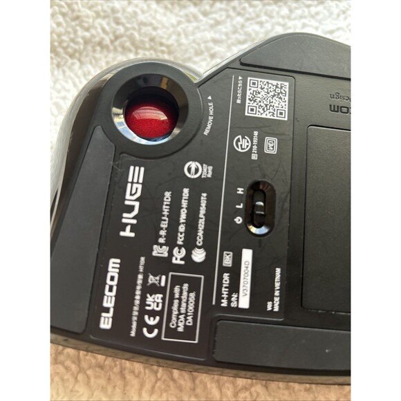 ELECOM Trackball Mouse 8 Button Bluetooth M-HT1DRXBK Tilt function, No Dongle - Picture 5 of 7